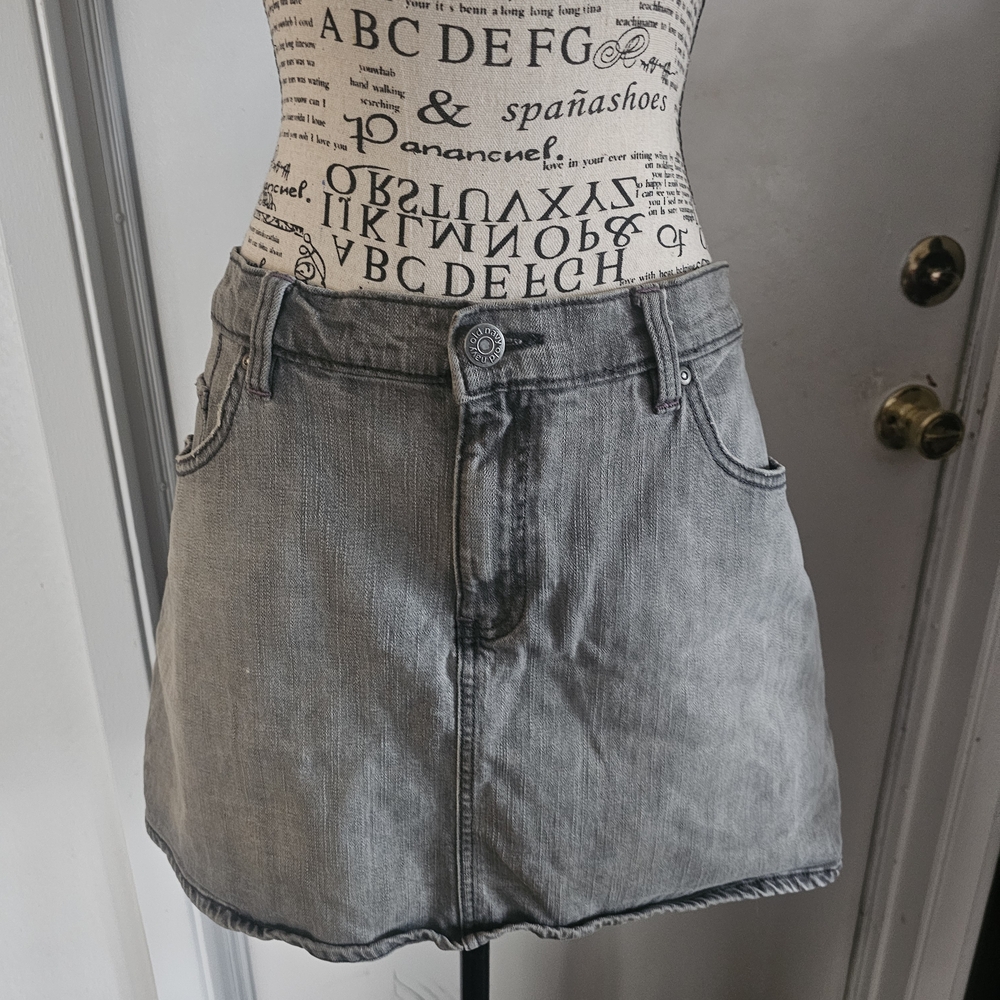 Old Navy Gray Mini Skirt